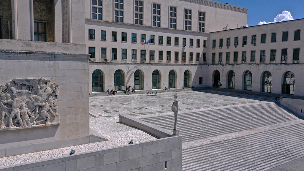 view of the Minerva statue, UniTS main building